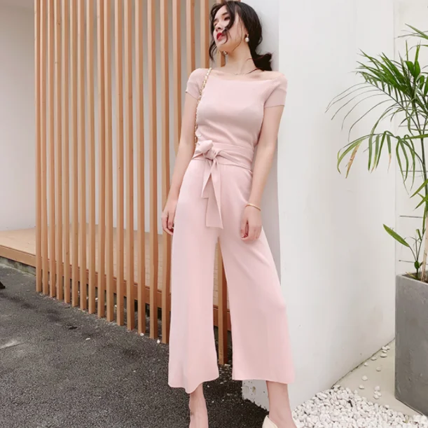 Летний трикотажный комплект из двух предметов элегантные укороченные топы с