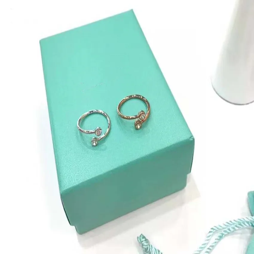 

Ms ms S925 pure silver sterling silver ring classic European and American popular holiday gifts