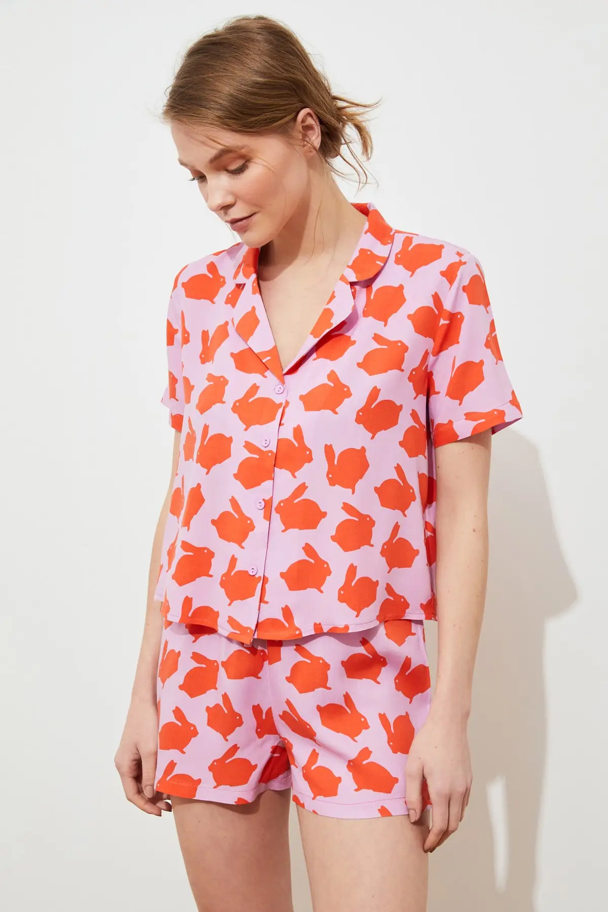 

Trendyol Rabbit Pattern Woven Pajamas set THMSS21PT0597