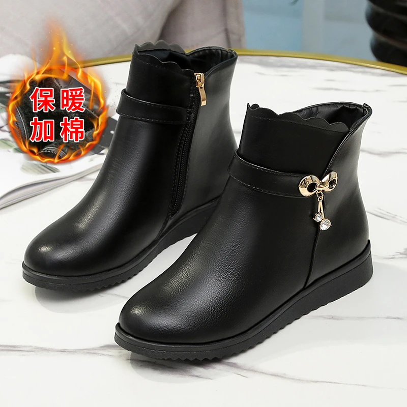 

Новинка 2021, оригинальная обувь из хлопка, женские ботинки из лакированной кожи, ботильоны с бархатной подкладкой на плоской подошве, женски...