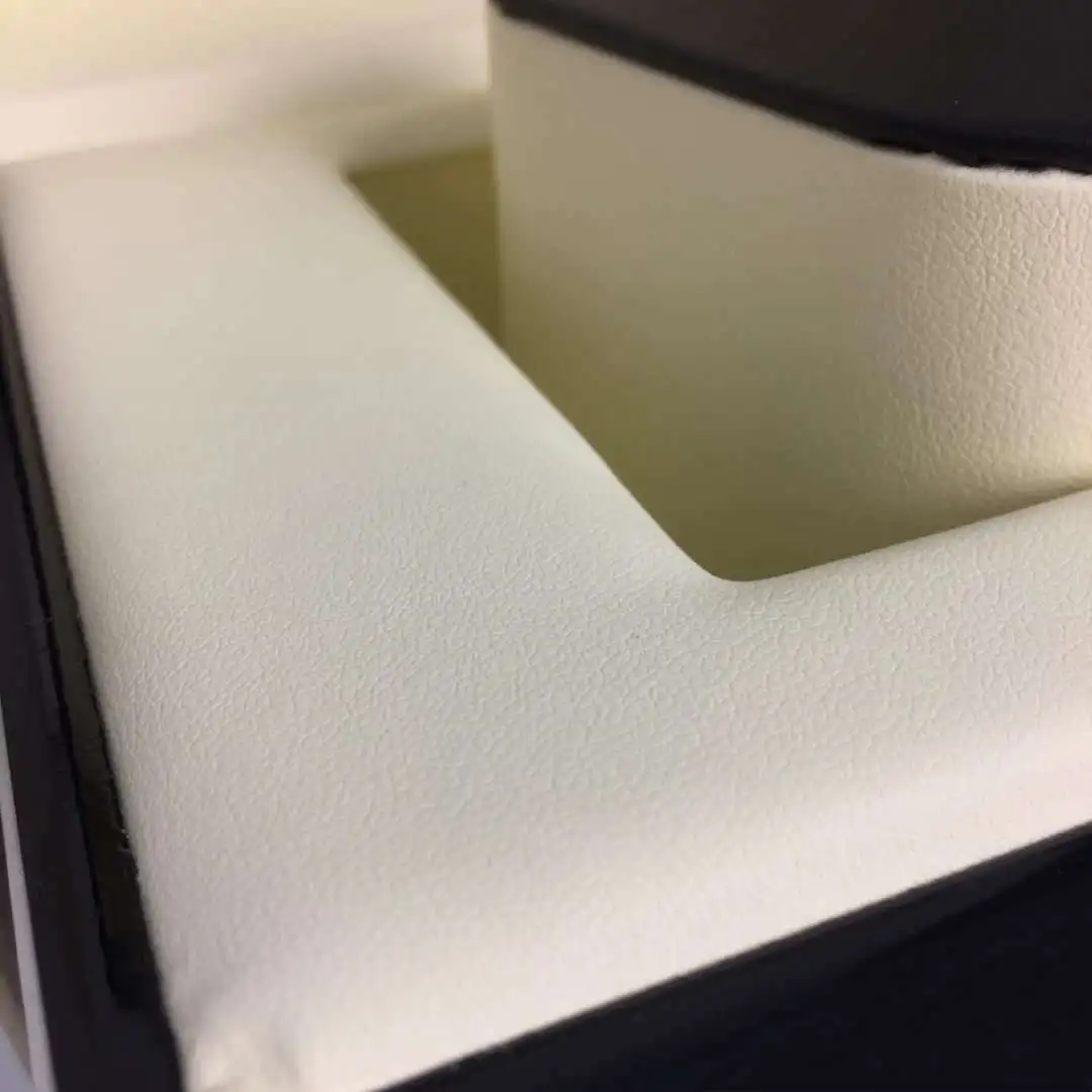 

Luxury White Watch Box