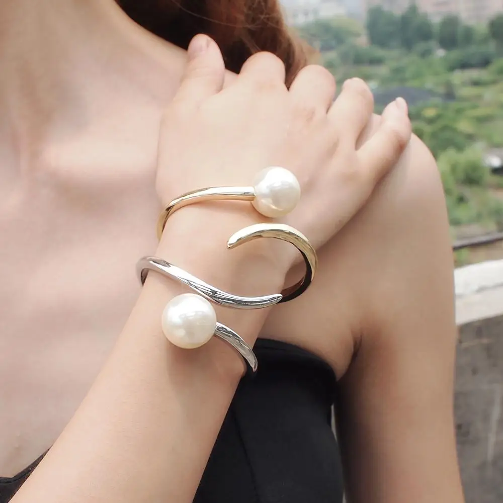 

Imitation Pearl Bracelets For Women Accessories Fashion Metal Geometry Cuff Bangles Statement Jewelry Wholesale Gift