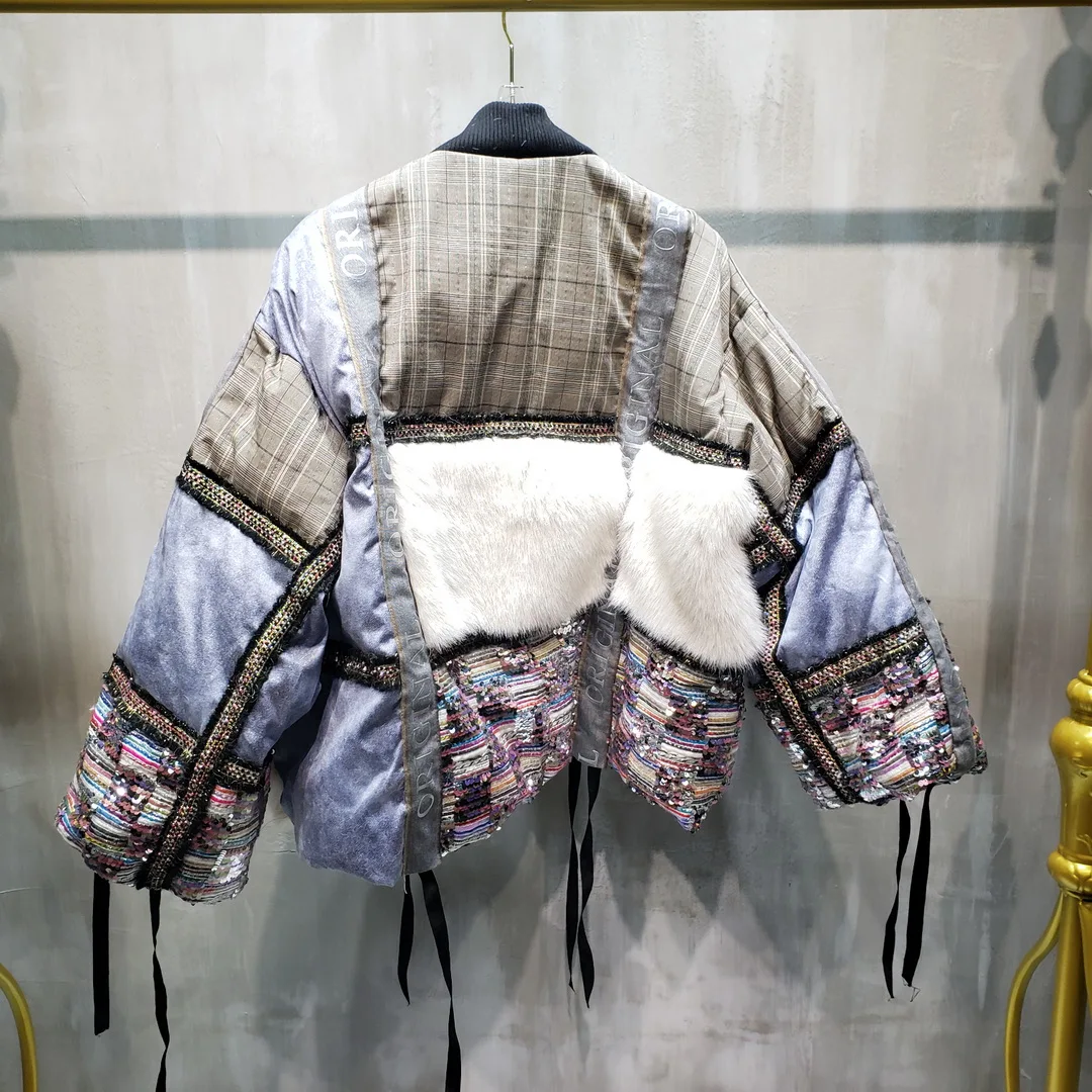 

Silver Shiny Surface Stitching Heavy Embroidery Sequins Designer Model Buyer Street Style White Duck down Thick down Jacket