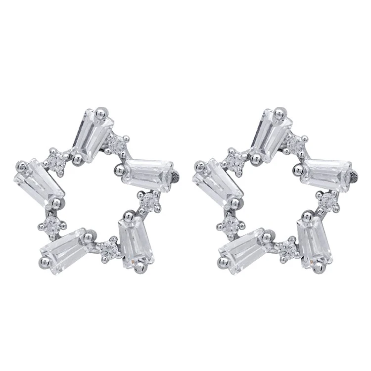 

Korean Girl Heart Sweet Cute Hollow Star Stud Earrings For Women Simple Zircon Pentagram Star Earrings