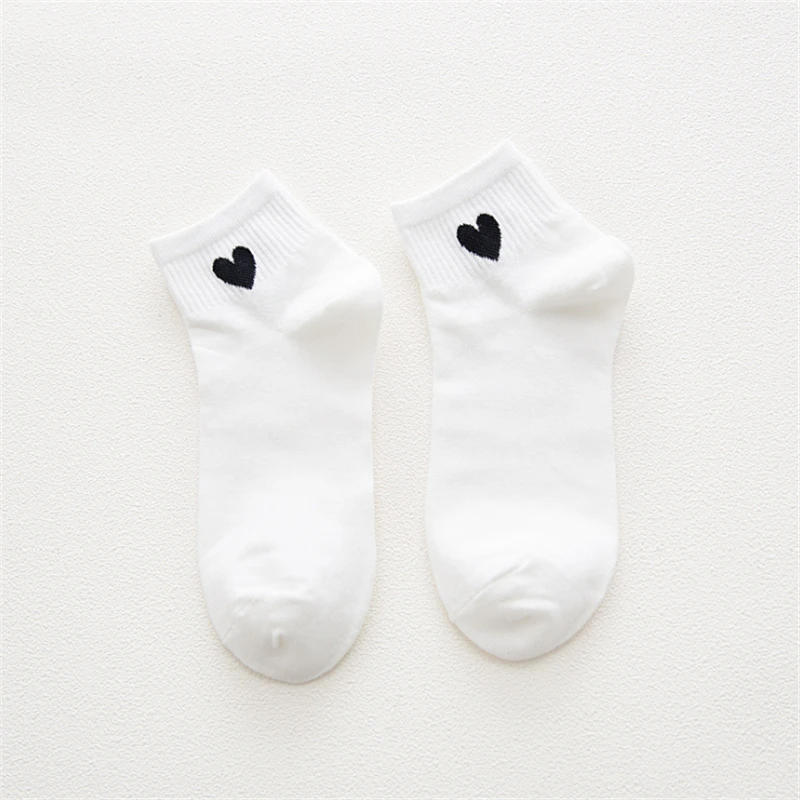 Fashion Korean Japanese Harajuku Cute Cotton Socks Women Solid Color Love Heart Short Sock For Ladies Funny Girl Ankle Sock New