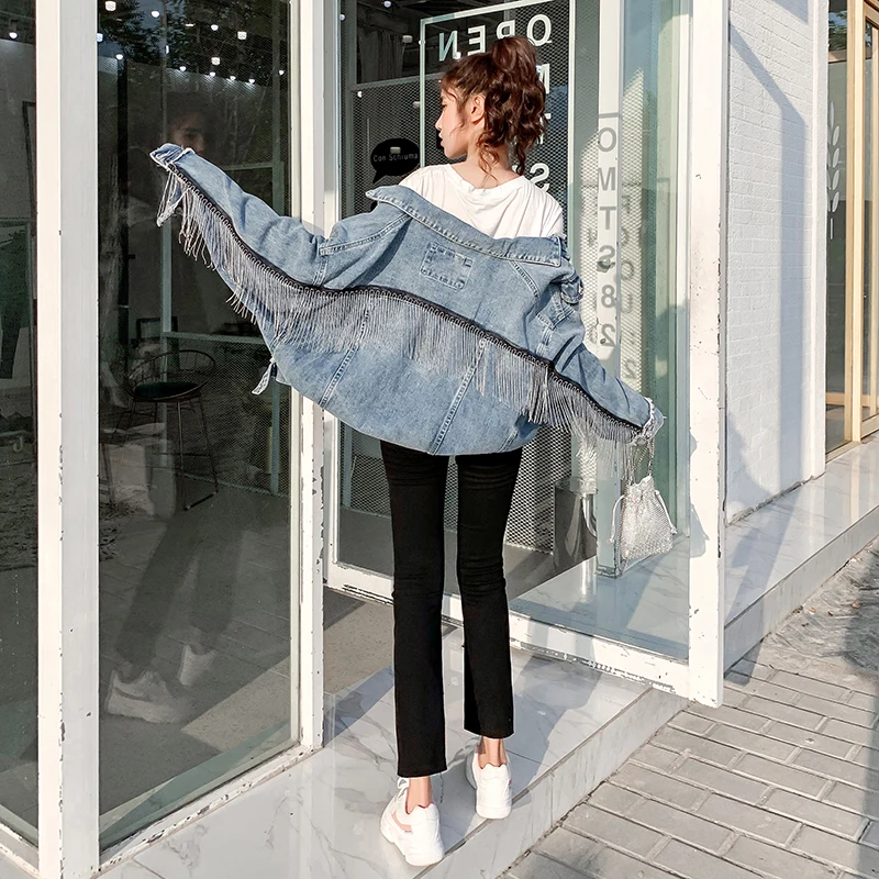

Women Bat Sleeve Tassel Short Loose Burr Denim Jacket Female Fashion Oversize Outwear 2021 Autumn Streetwear Jean Coat