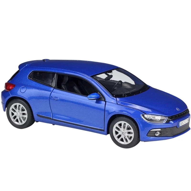 

1:24 Volkswagen Scirocco, литой автомобиль из сплава, модель игрушечного автомобиля со звуком светильник, имитация коллекции, подарки, игрушки для маль...