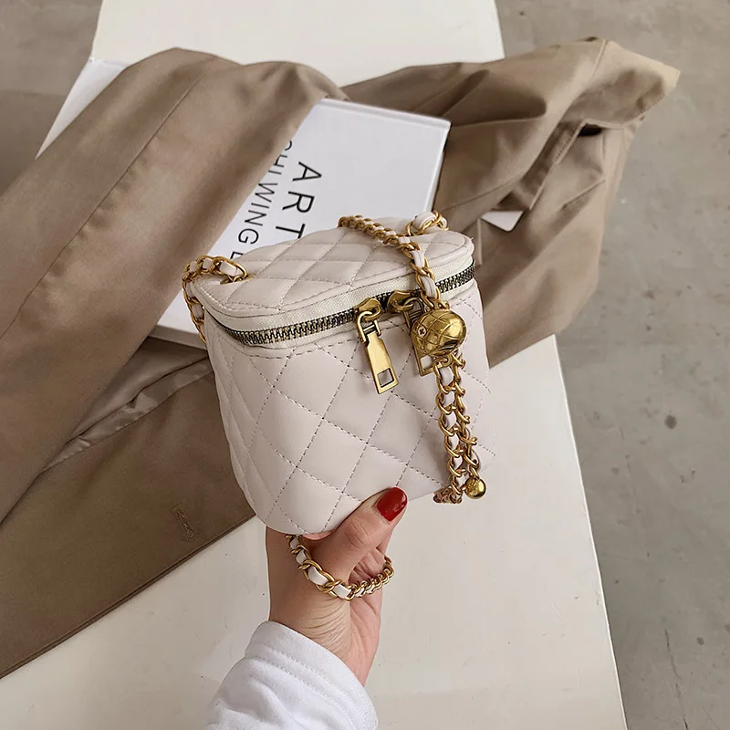 

Small bag female Lingge chain 2021 new single shoulder bag texture foreign style square box messenger bag