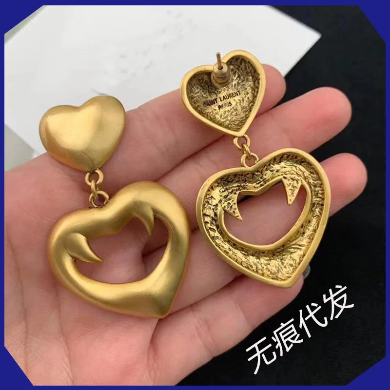 

Блестящие женские серьги в форме сердца из латуни в стиле ретро