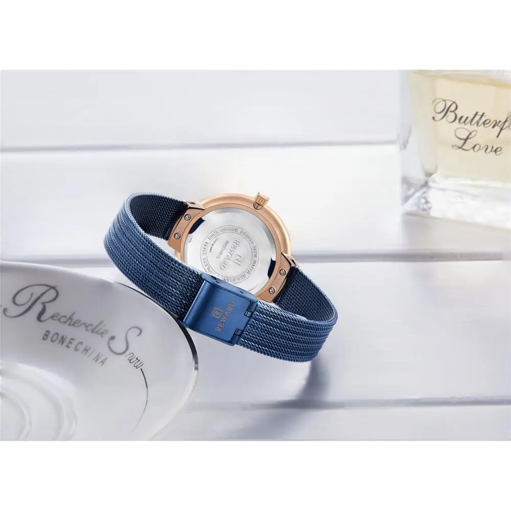 Награда модные спортивные женские часы Простые аналоговые кварцевые из