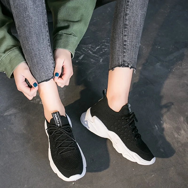 Кроссовки женские на шнуровке светильник кие дышащие Вулканизированная подошва