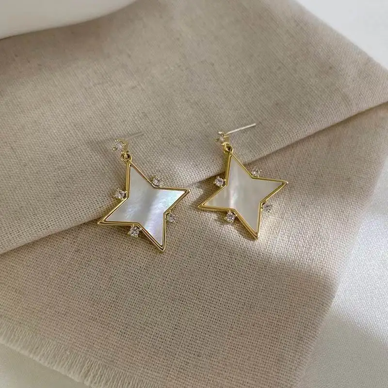 

Creative New Star Earrings For Women Korean Style Delicate Simple Fashion Jewelry Lucky Earings Bijoux