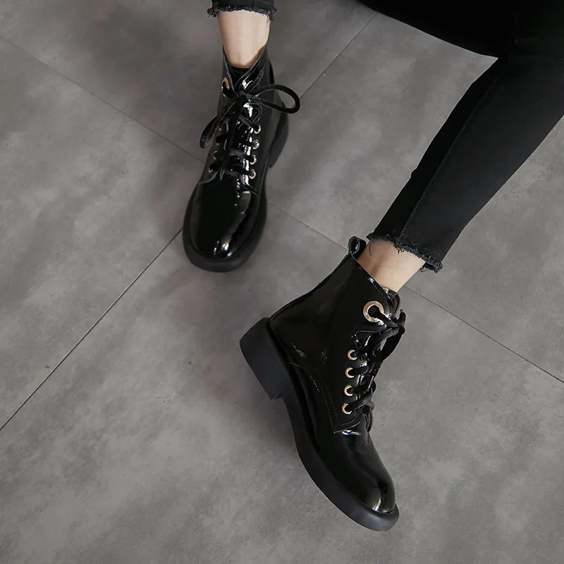 Женские ботинки на толстых каблуках FEDONAS зеленые элегантные из натуральной кожи