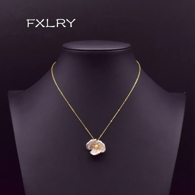 

FXLRY High Quality Original Handmade Natural Baroque Pearl Flower Necklace For Women Jewelry