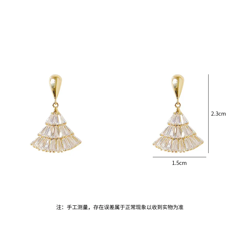 

Hot Sale Exquisite CZ Geometric Stud EarringsUnique Delicate Earrings
