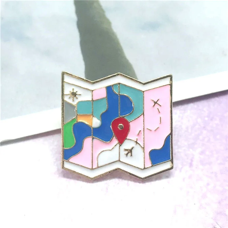 Женская Брошь в виде карты из мультфильма 2 цвета эмалированная булавка для