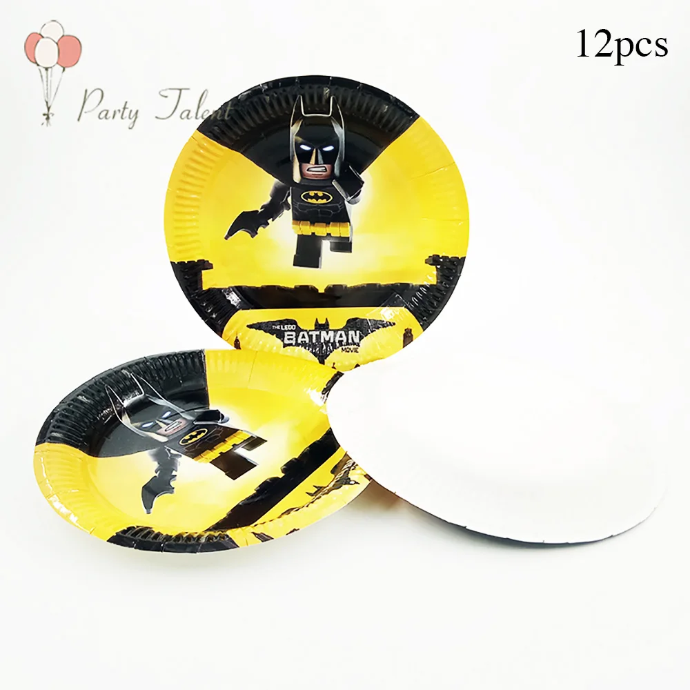 12pcs plates Мальчики дети супер герой Бэтмен тема посуда для вечеринки в честь Дня Рождения шар конфеты коробка флаг тарелка чашка соломы кисточкой вечерние принадлежности - Цвет: 12pcs plates