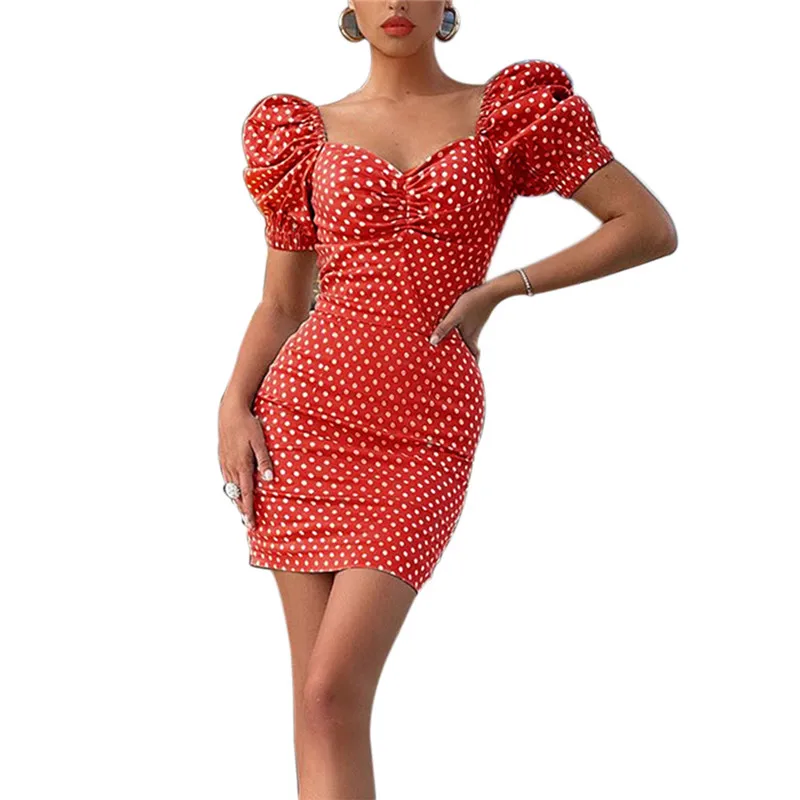 Женское летнее платье в горошек с коротким рукавом фонариком и V образным