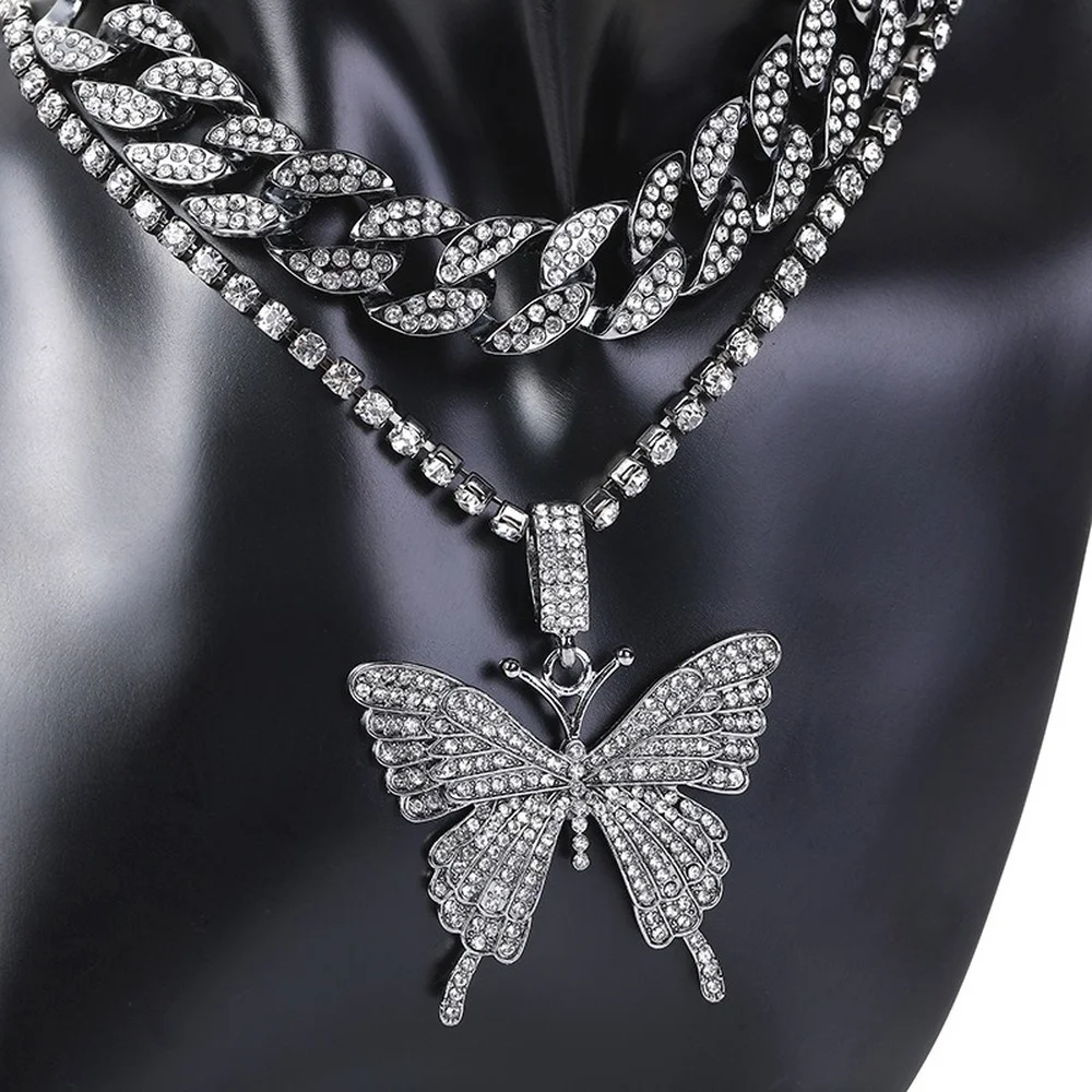 

European and American style exaggerated micro-inlaid rhinestone geometric necklace female retro big butterfly necklace