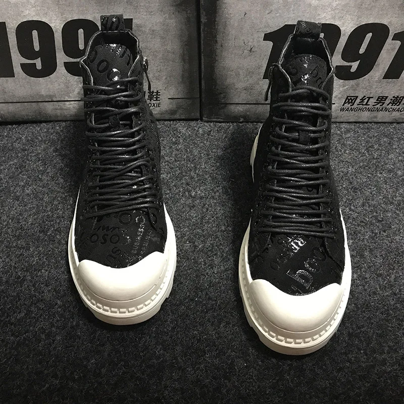 

2020 New original Men Boots Fashion High-top Military Ankle Shoes Comfortable Sneakers Men Casual Shoes