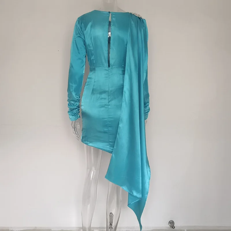 

Newest Full Sleeve Baby Blue Short Cocktail Dress Woman High Waist Crystal Luxury Dress Vestidos De Fiesta De Noche Corto