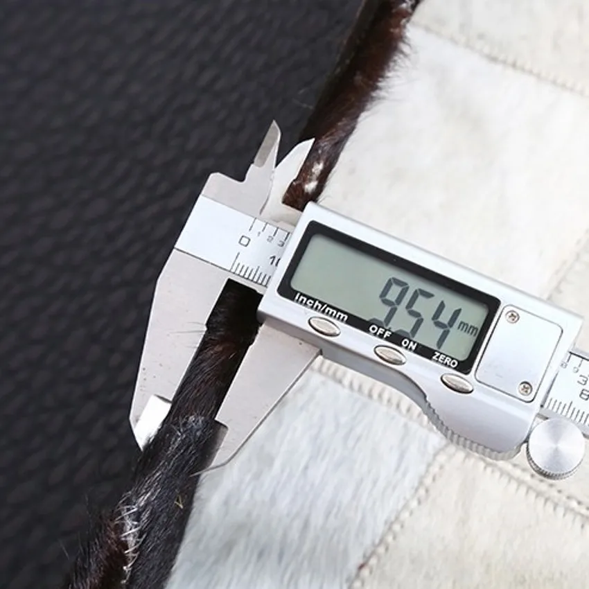 American style luxury cowhide seamed patchwork rug natural cow skin fur carpet black and white decoration office | Дом и сад