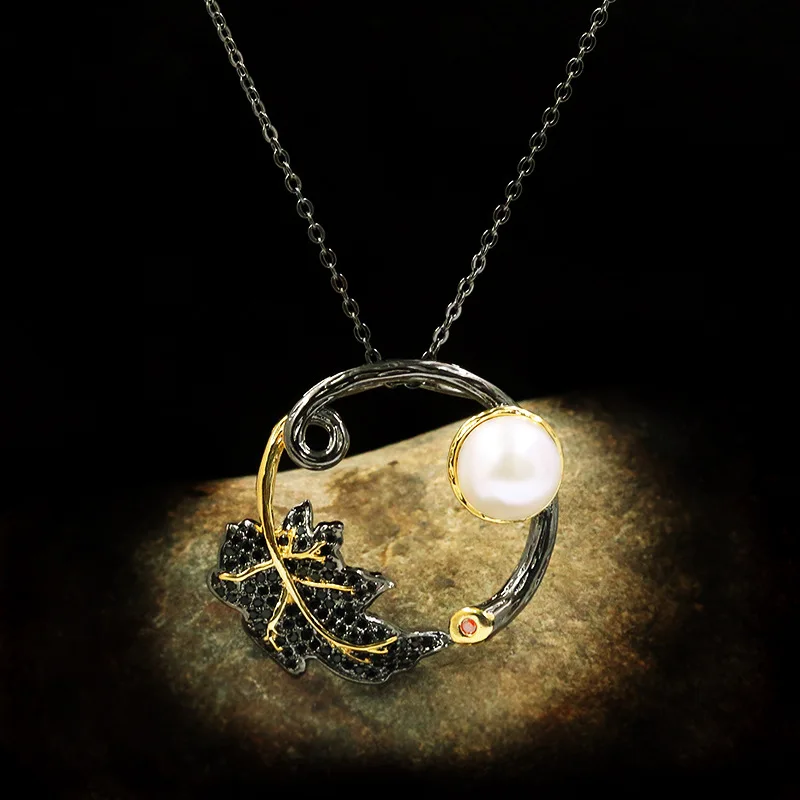 

Ajojewel Women's Freshwater Pearl Necklace Black Zirconia Leaf Pendant Necklaces Vintage Jewelry Accessories Luxury Gift