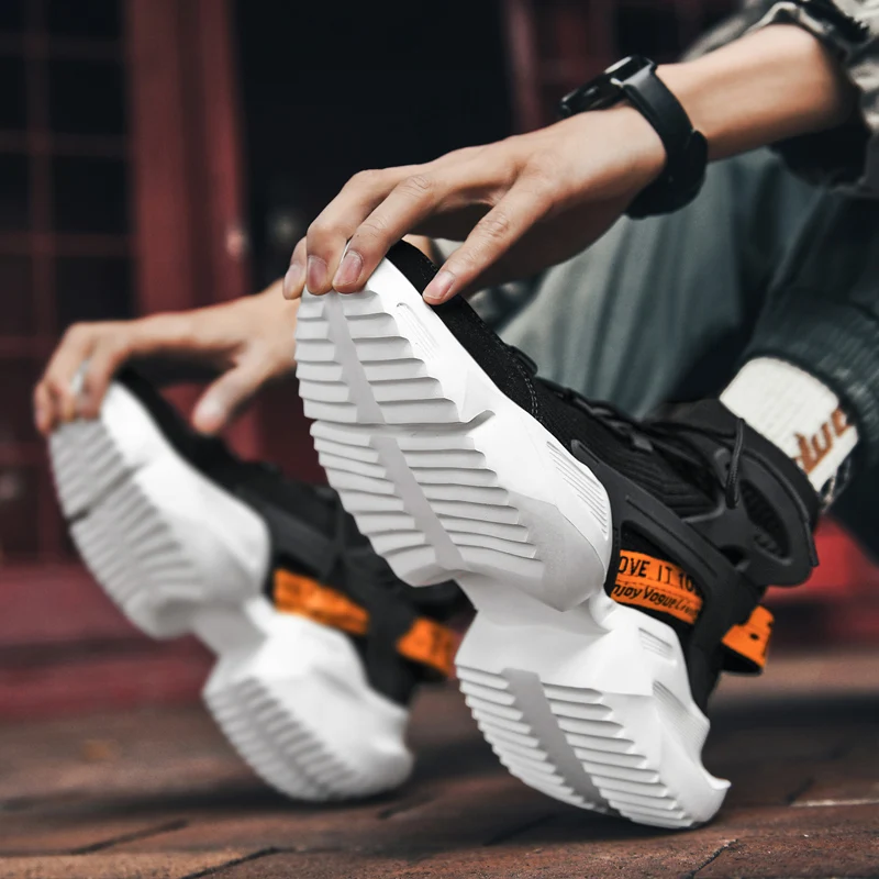 Men Running Shoes New Blade Sneakers High-Top Sock Shoes Flying Weaving Casual Footwear Male Training Walking Shoes Zapatillas