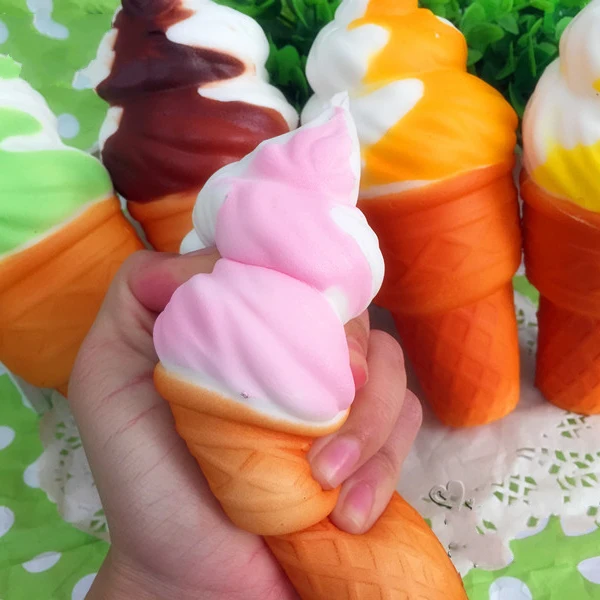 Детское искусственное мороженое 9/15 см мягкие игрушки случайного цвета медленно