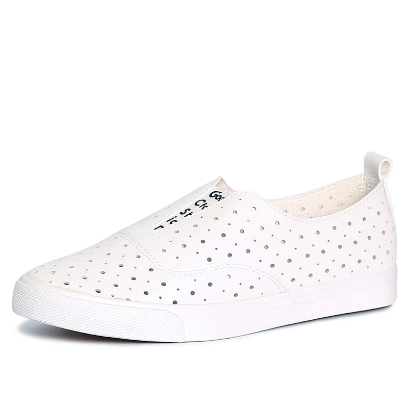 Женские кожаные туфли с перфорацией дышащие мягкие на плоской подошве