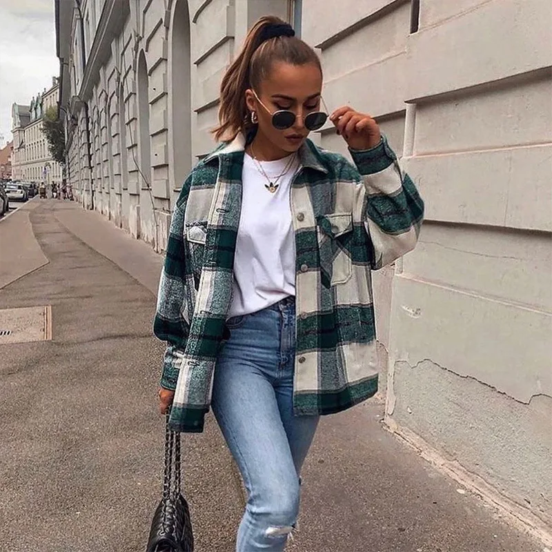

2021 Fashion Plaid Overshirt Women Jacket Winter Autumn Long Sleeve Casual Oversized Pockets Chic Flaps Lady Button Jackets Tops