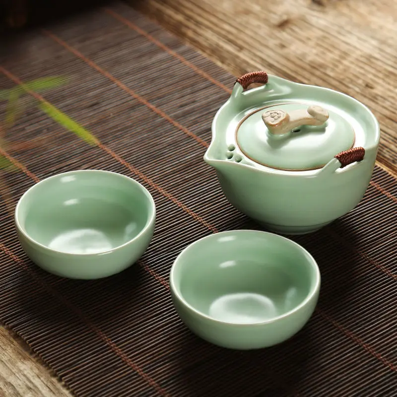 

Portable Pot and Two Cups Set Brief Travel Kung Fu Teaware
