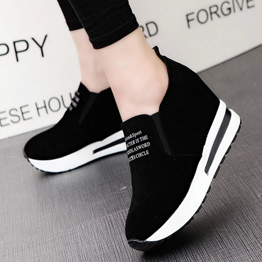 Кроссовки SAGACE женские на танкетке Вулканизированная подошва без шнуровки