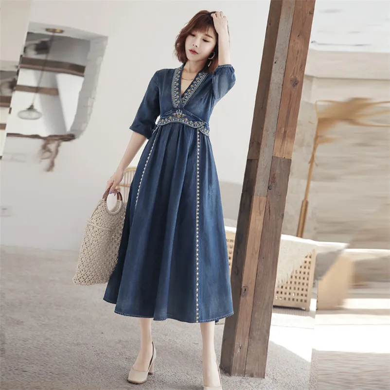 

Autumn Women Sexy Deep V-Neck Dress 2020 Vintage A line Denim Embroidery Dress Lantern Sleeve Dresses Vestidos QN2253