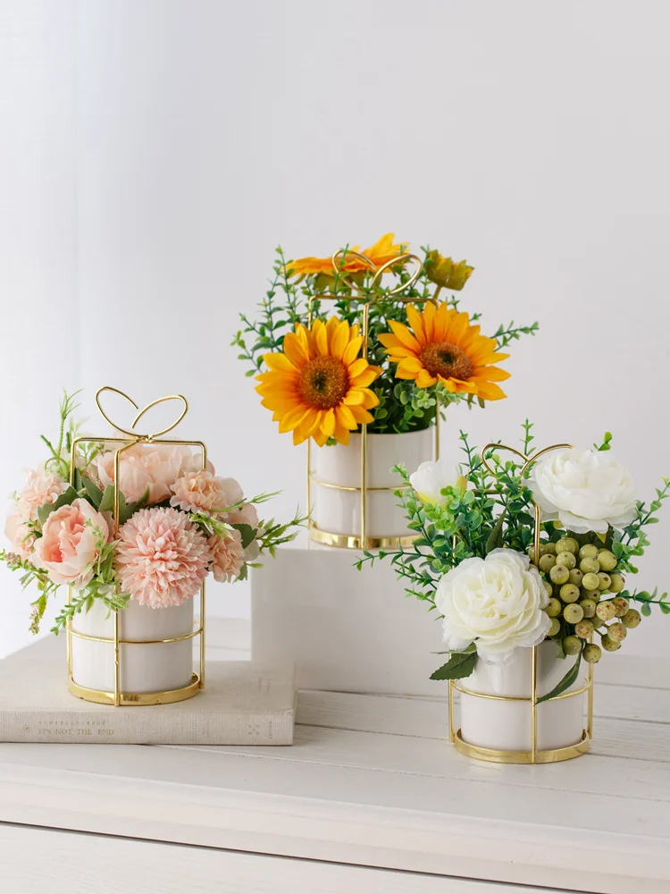 

Nordic Ironwork Indoor Living Room Simulation Fake Flower Rose Ornaments Table Tea Table Decorative Potted Plants