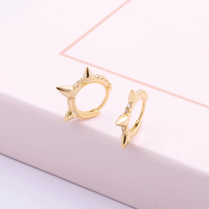 

DAIWUJAN Real 925 Sterling Silver Hoop Earrings Punk Geometric Zircon Rivet Circle Earrings For Women Men Party Jewelry Arete