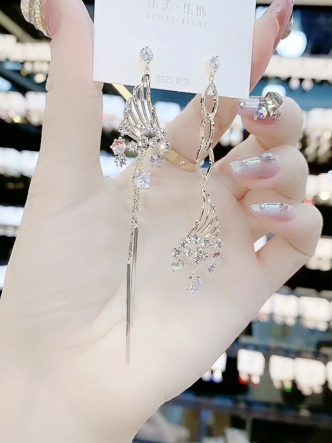 

Korean fashion pearl earrings AB version earrings angel wings asymmetry classic super fairy all-match long earrings