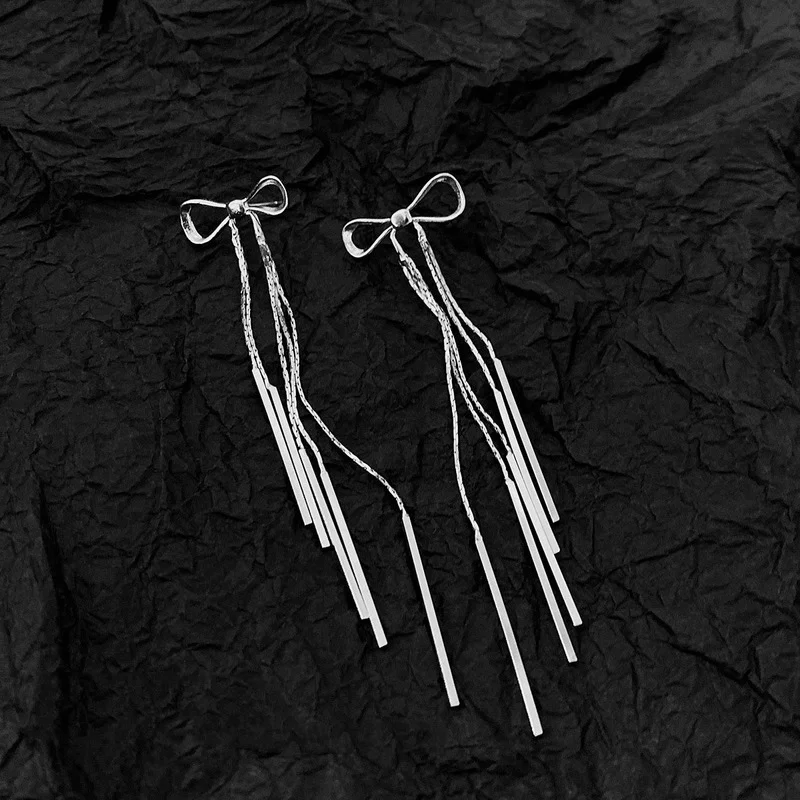 

Origin Summer Elegant Hollow Out Bow-knot Long Tassel Dangle Earring for Women Delicate Silver Color Metallic Earring Jewelry