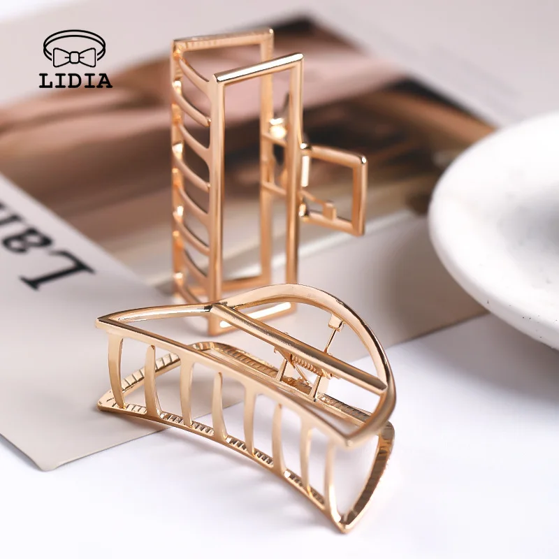 

2021 Women Butterfly Hair Claw Butterfly Alloy Girl's Grip Daily Curling Headdress Hair Accessories Large Shark Hairpin Headwear