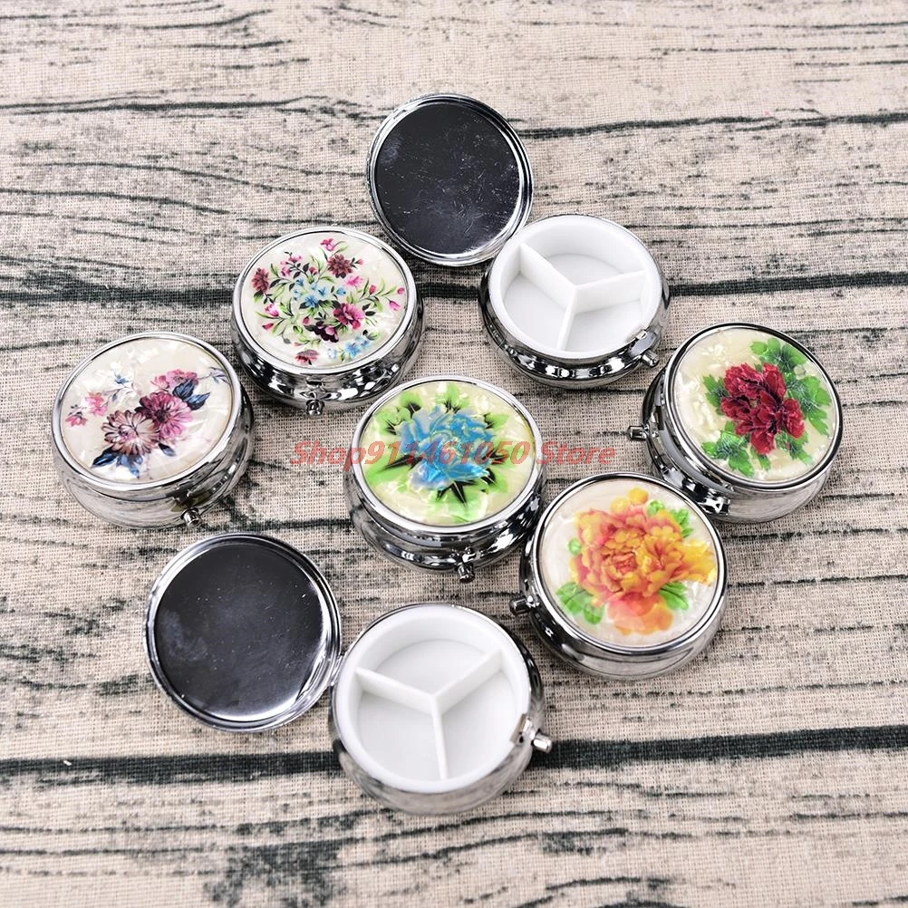

New Dia 5.2cm Folding Pill Box Metal Pill Cutter Medicine Organizer Portable Makeup Storage Container New Arrival
