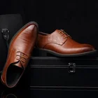 Мужские модные деловые кожаные туфли, повседневные туфли с острым носком, обувь на плоской подошве, мужские туфли-оксфорды (черные, коричневые), размеры 38-48