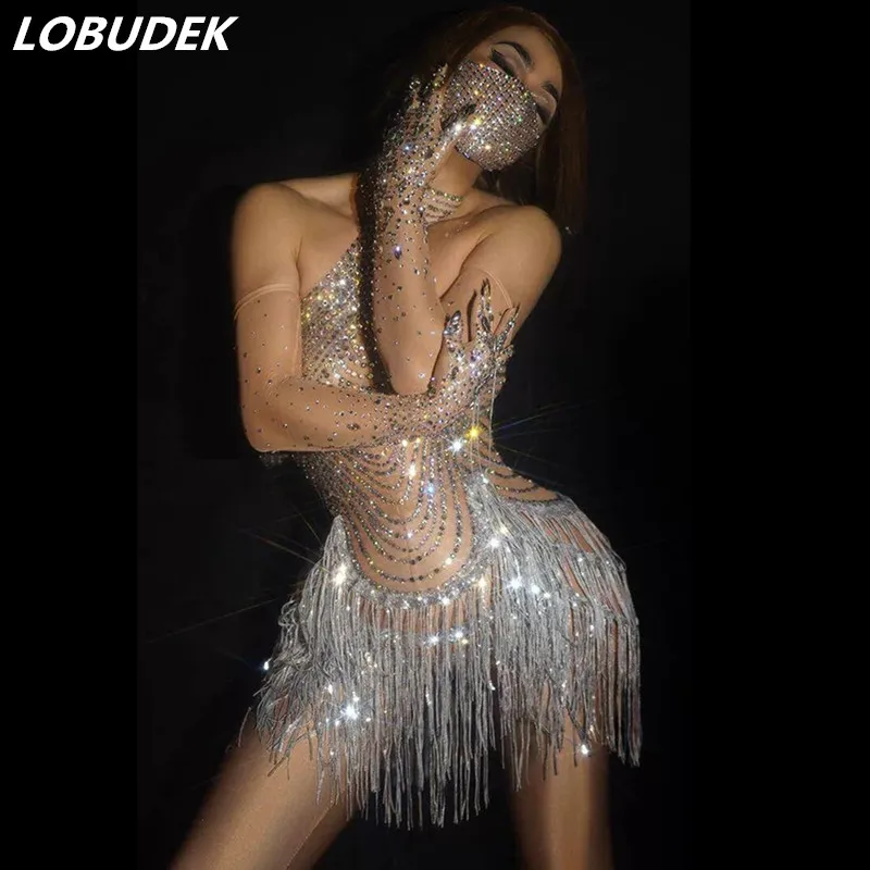 Пикантное стрейчевое Серебряное платье стразы с кисточками сетчатый прозрачный