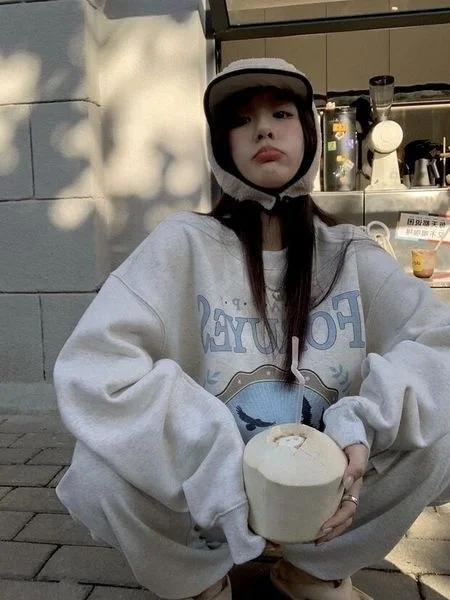 

Толстовка Женская с начесом и флисовой подкладкой