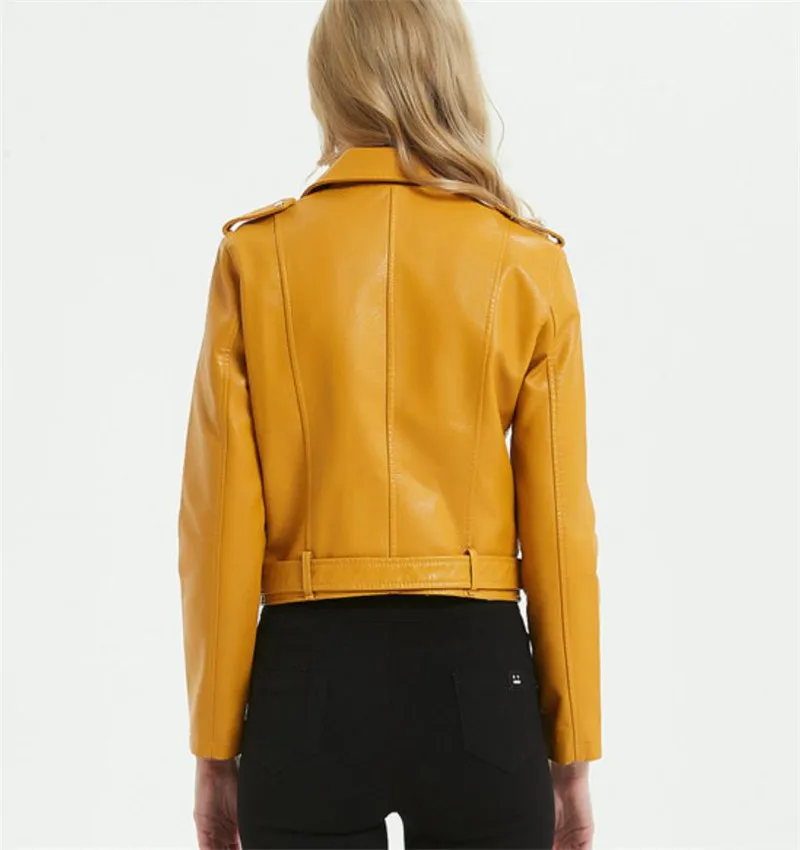 Куртка из искусственной кожи в японском и корейском стиле; модная новинка; сезон весна-осень; стильная короткая куртка из искусственной кожи на молнии с отворотом