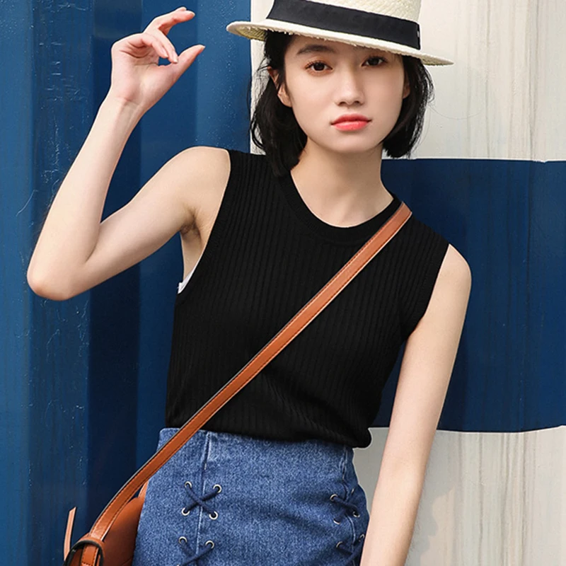 Вязаный топ без рукавов с круглым вырезом женский жилет однотонный тонкий белый