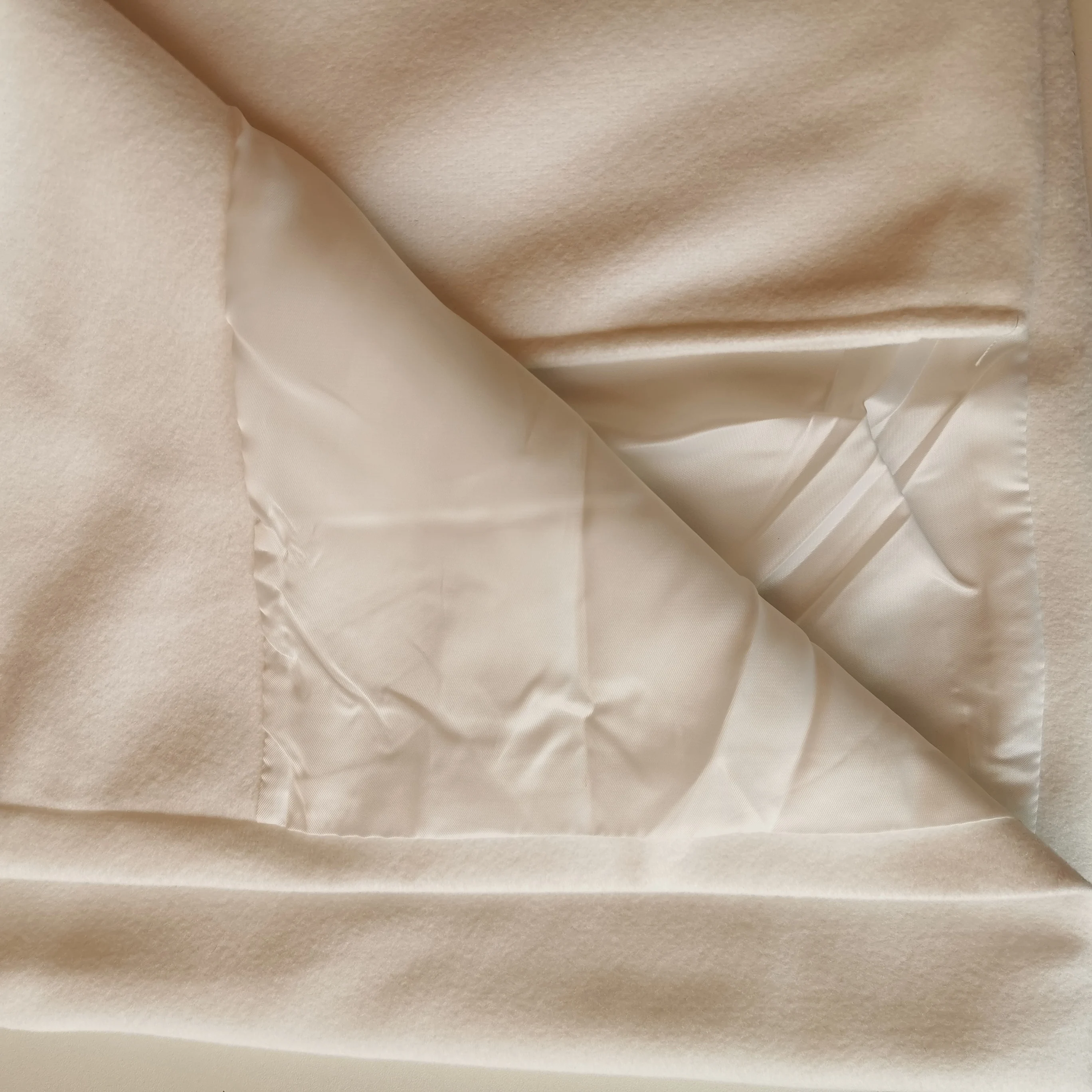 

White Mens Long Jackets 2020 Autumn Wool Coats Long Sleeve Button Fashion lapel retro Men Clthing Blends Causal Winter Outerwear