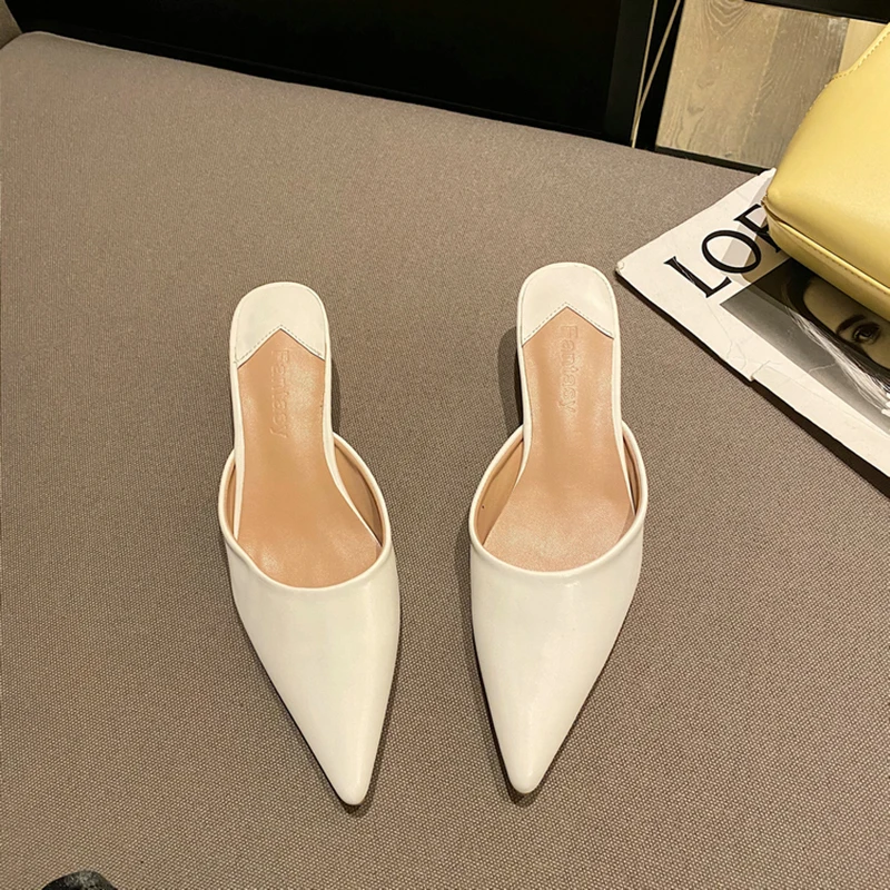

Small Pointed Toe Stiletto Sandals Simple Shallow Mouth Baotou Women's Slippers One-foot Beach Sandals Solid Color Women's Shoes