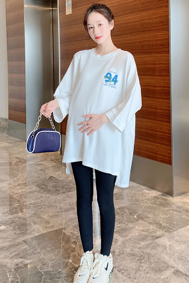 

1962# Autumn Korean Fashion Cotton Maternity Tees Large Size Loose T Shirt Clothes for Pregnant Women Casual Pregnancy Tops