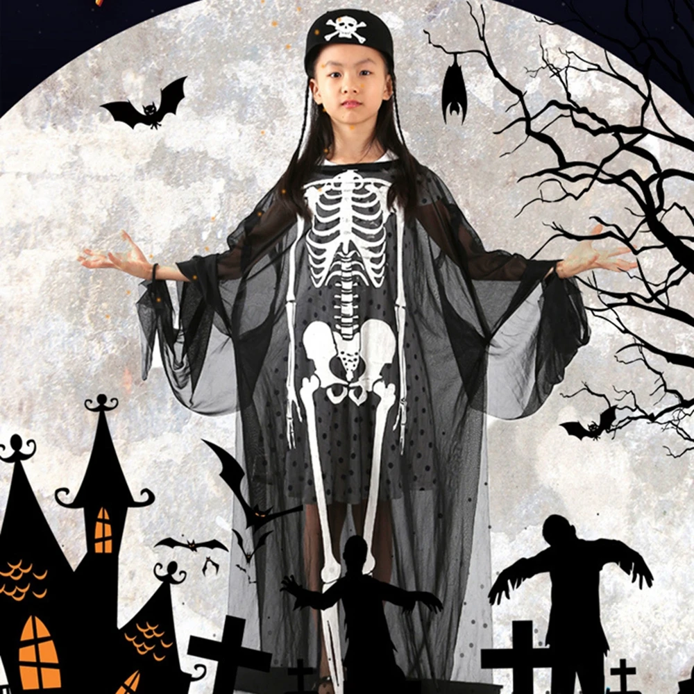 

Costumes & Accessories