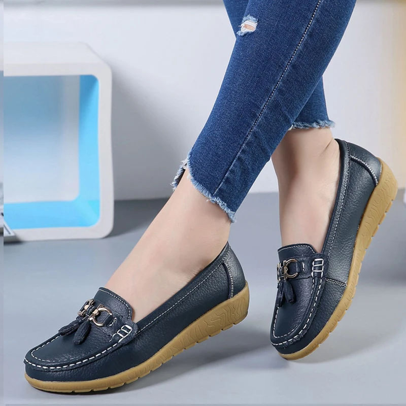 Dark blue Женская обувь на плоской подошве; дышащие женские балетные туфли из натуральной кожи; лоферы; мокасины; женская обувь без застежки; большие размеры 35-44 - Цвет: Dark blue